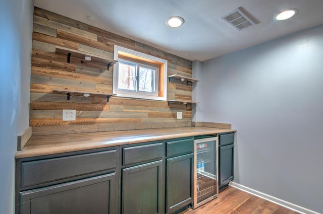 12418 White Oak Drive, Crown Point, IN 46307