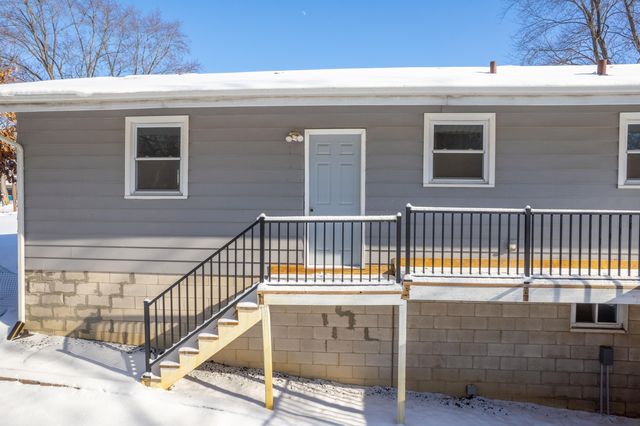 12418 White Oak Drive, Crown Point, IN 46307