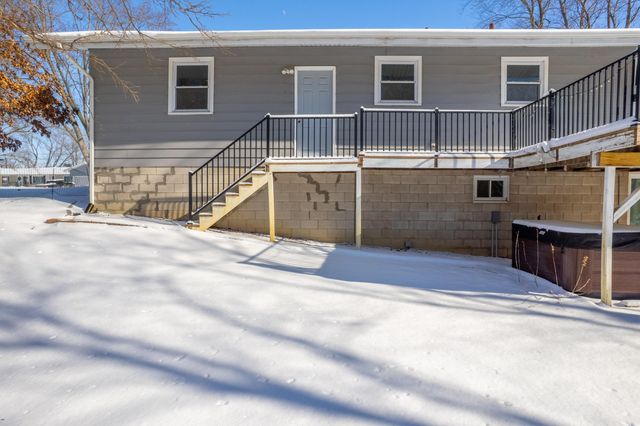 12418 White Oak Drive, Crown Point, IN 46307