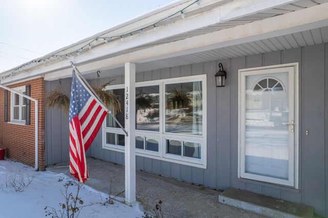 12418 White Oak Drive, Crown Point, IN 46307