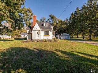 1259 E Hurd Road, Monroe, MI 48162