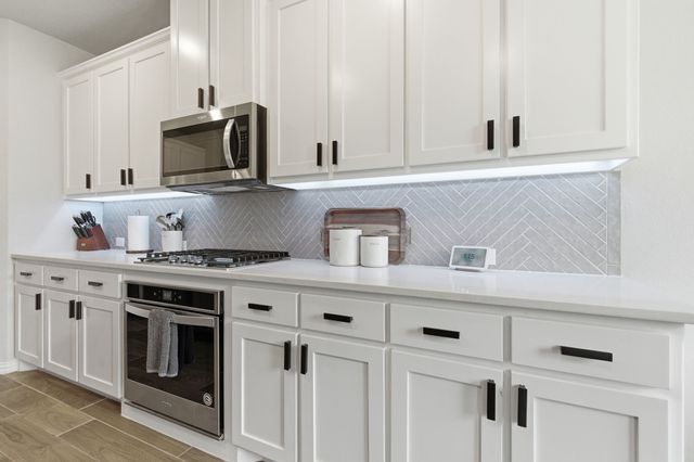 2809 Comal Drive, Little Elm, TX 75068