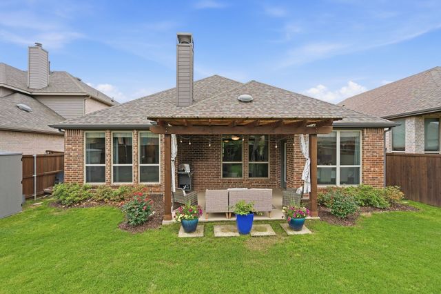 2809 Comal Drive, Little Elm, TX 75068
