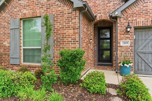 2809 Comal Drive, Little Elm, TX 75068