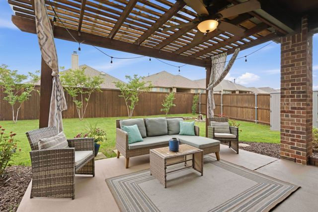 2809 Comal Drive, Little Elm, TX 75068