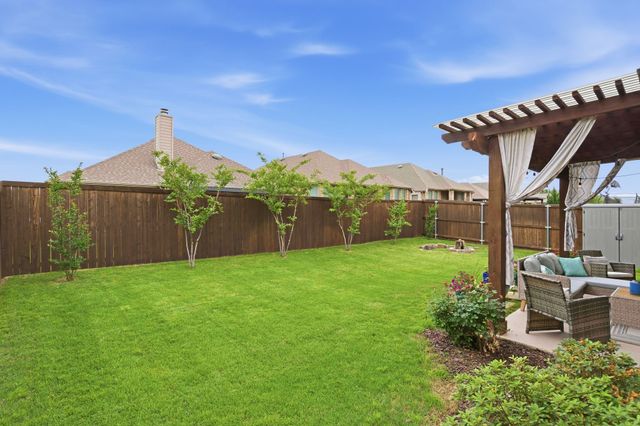 2809 Comal Drive, Little Elm, TX 75068