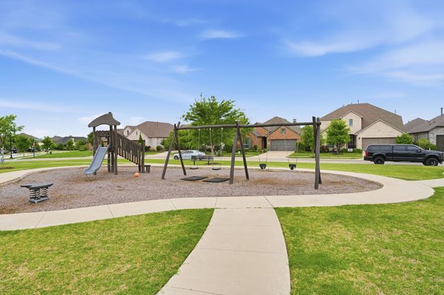 2809 Comal Drive, Little Elm, TX 75068