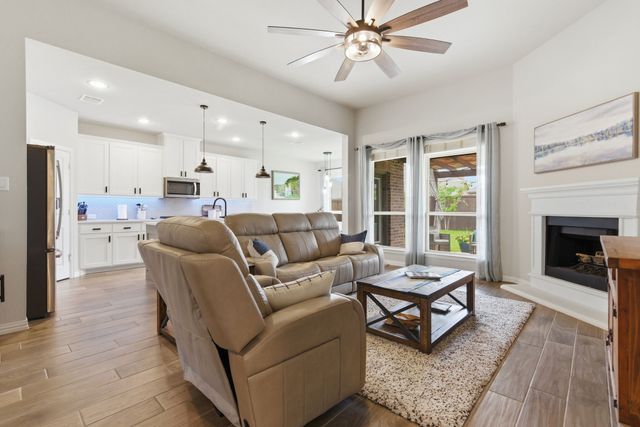 2809 Comal Drive, Little Elm, TX 75068