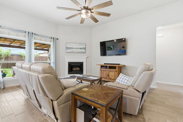 2809 Comal Drive, Little Elm, TX 75068