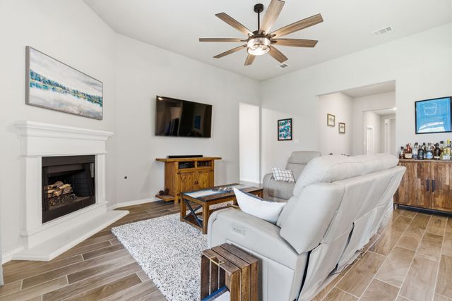 2809 Comal Drive, Little Elm, TX 75068