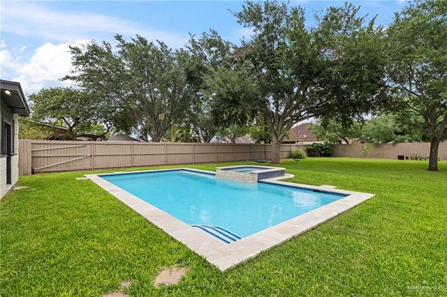 3012 S Jackson Road, Edinburg, TX 78539