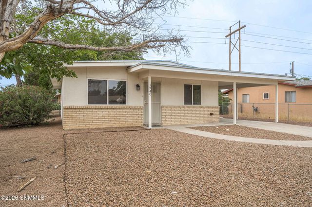 1740 Wade Street, Las Cruces, NM 88001
