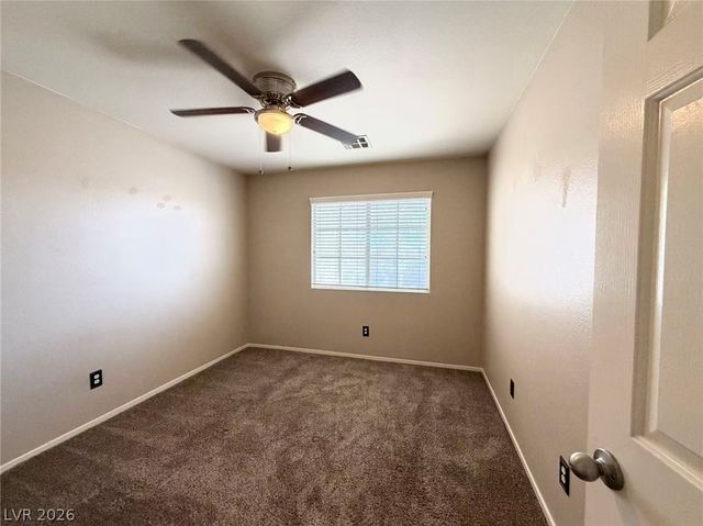920 Hunters Ridge Way, North Las Vegas, NV 89032