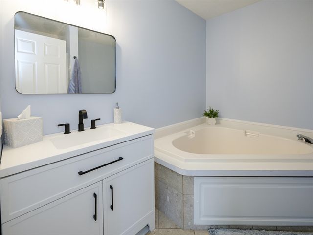 9658 D Drive, Battle Creek, MI 49014