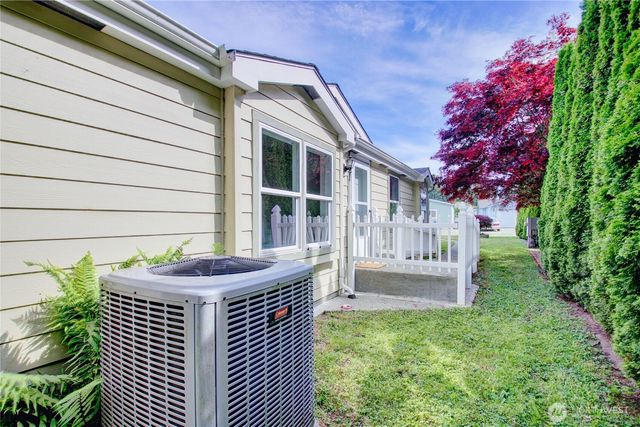 1115 Todd Place, Burlington, WA 98233