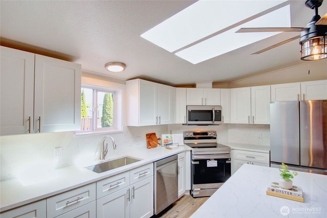 1115 Todd Place, Burlington, WA 98233