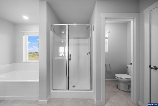 1402 Logan Pkw SE, Albany, OR 97322
