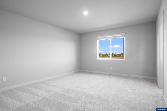 1402 Logan Pkw SE, Albany, OR 97322