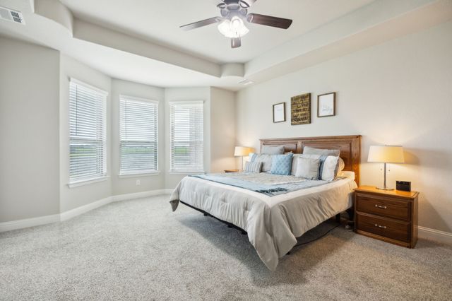 640 Lakota Parkway, Waxahachie, TX 75165