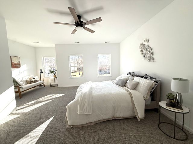 5293 Pebble Lane, Crystal Lake, IL 60012