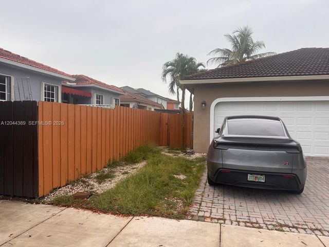 3265 SW 153rd Pl 1, Miami, FL 33185