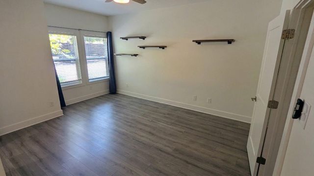 3839 Dry Creek DR 139, Austin, TX 78731