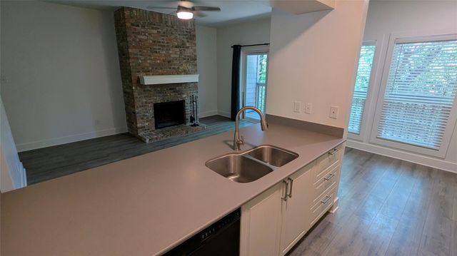 3839 Dry Creek DR 139, Austin, TX 78731
