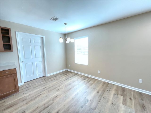 975 S Ann Street, Sour Lake, TX 77659