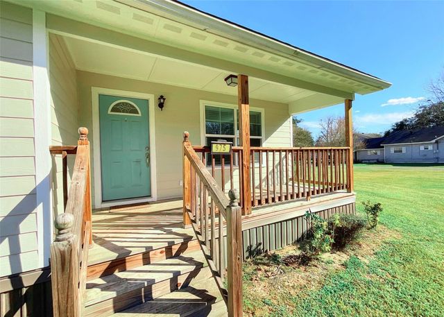 975 S Ann Street, Sour Lake, TX 77659