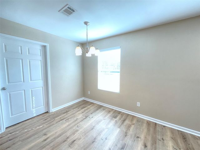 975 S Ann Street, Sour Lake, TX 77659