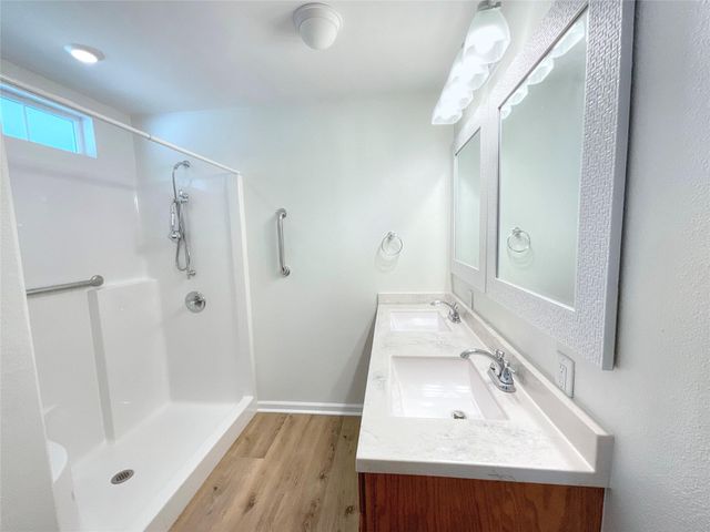 975 S Ann Street, Sour Lake, TX 77659