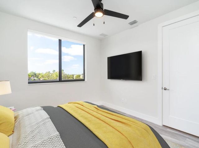 1301 Alpha Street 2104, West Palm Beach, FL 33401