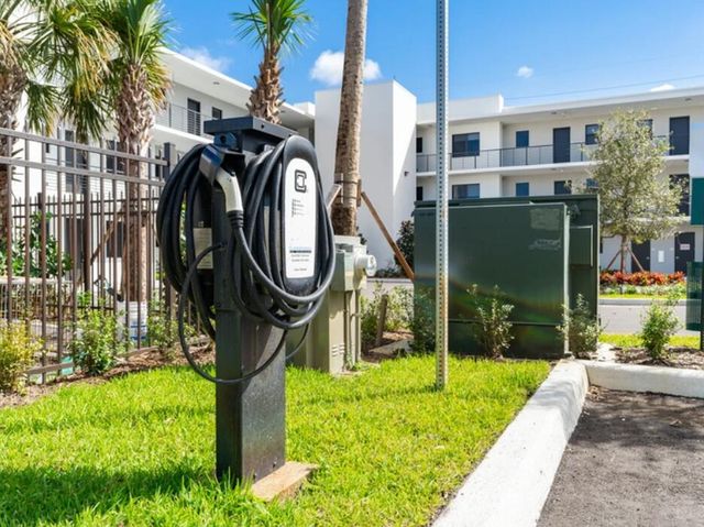 1301 Alpha Street 2104, West Palm Beach, FL 33401