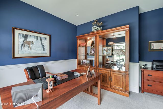 213 Locust Park Pl, Louisville, KY 40245