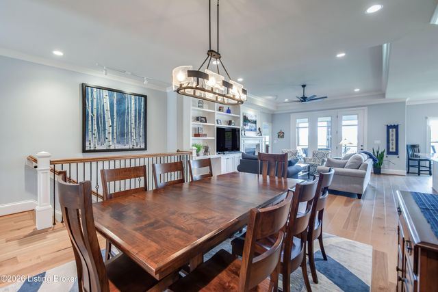 213 Locust Park Pl, Louisville, KY 40245