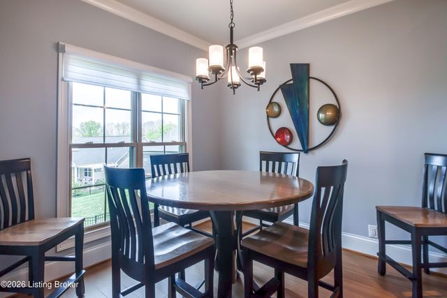 213 Locust Park Pl, Louisville, KY 40245