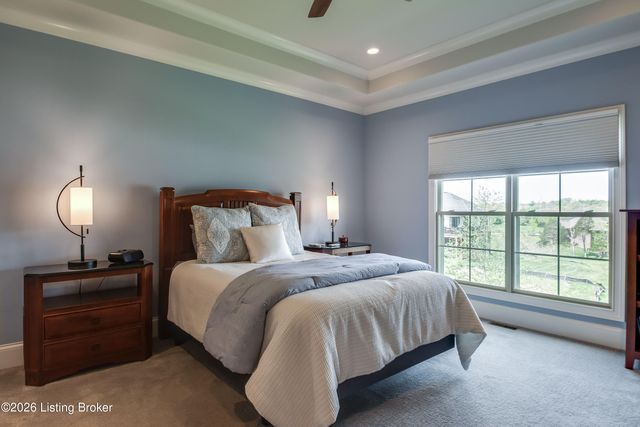 213 Locust Park Pl, Louisville, KY 40245