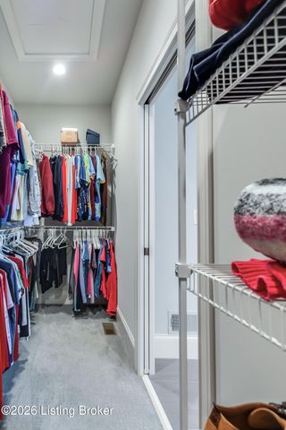 213 Locust Park Pl, Louisville, KY 40245