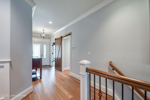 213 Locust Park Pl, Louisville, KY 40245