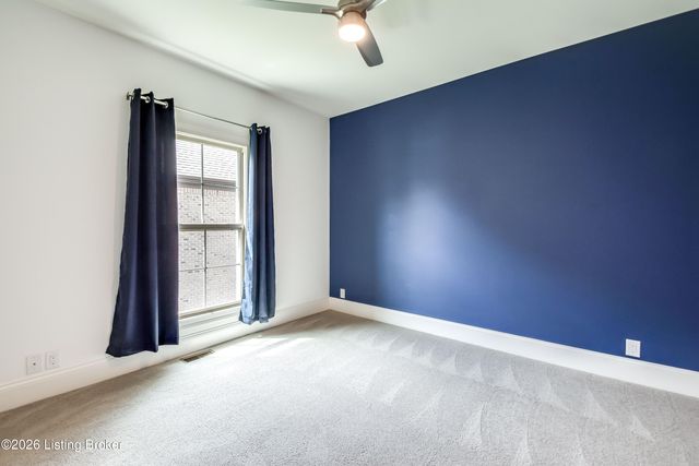 213 Locust Park Pl, Louisville, KY 40245