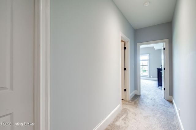 213 Locust Park Pl, Louisville, KY 40245