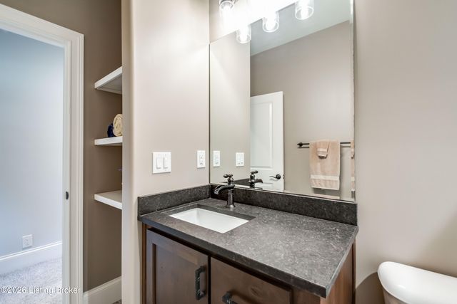213 Locust Park Pl, Louisville, KY 40245