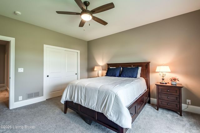 213 Locust Park Pl, Louisville, KY 40245