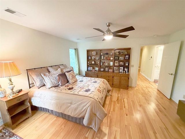 4525 Eaton Street, Kansas City, KS 66103