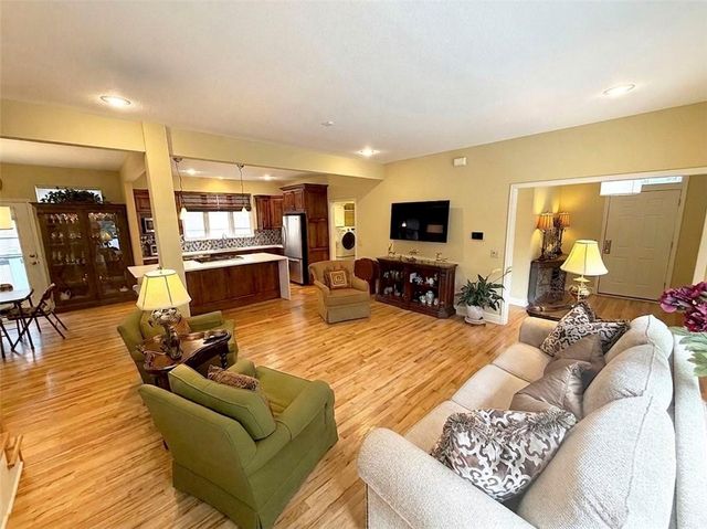 4525 Eaton Street, Kansas City, KS 66103
