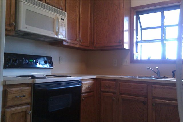 4406 Meadowbrook, Bryan, TX 77802