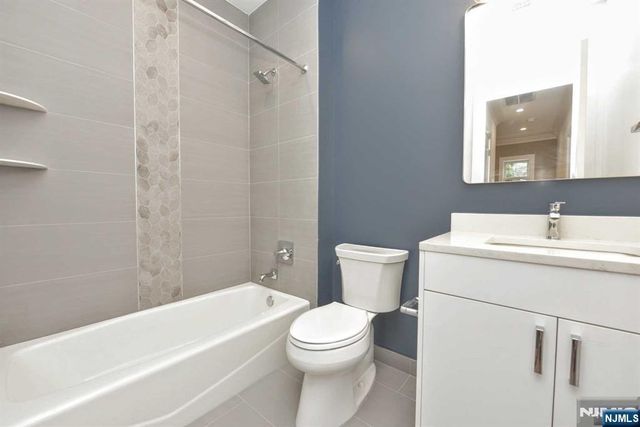 108 Collignon Way 108, River Vale, NJ 07675