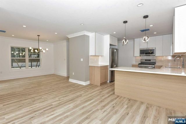 108 Collignon Way 108, River Vale, NJ 07675