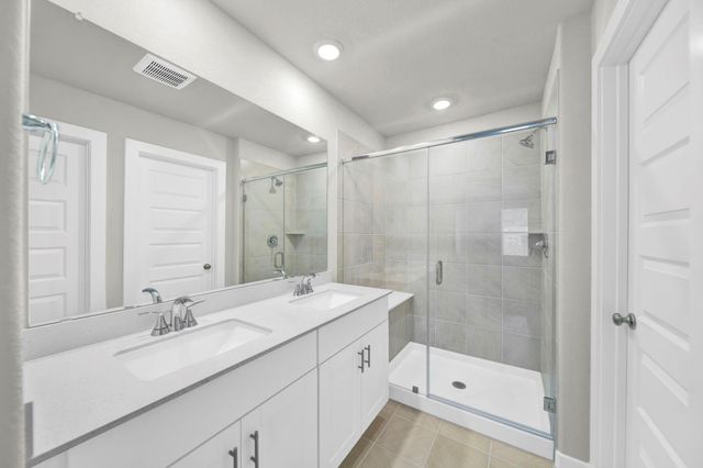 16675 Sterling Cliff Street, Conroe, TX 77302