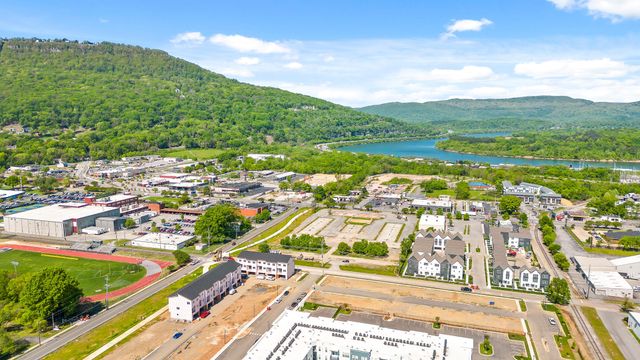 3339 Aberdeen Row, Chattanooga, TN 37410